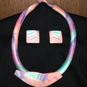 Ceramic & silk necklace with matching earrings.